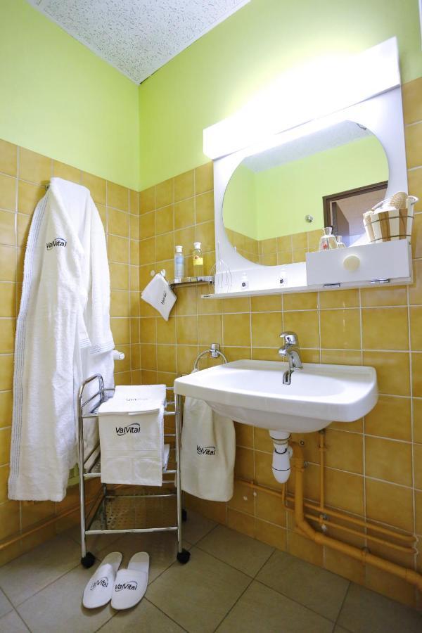 Residence Thermotel Bourbonne-les-Bains Esterno foto